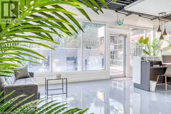 Hamilton, ON L8L4J5,577 BURLINGTON Street E