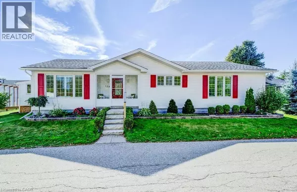 Waterloo, ON N2J4G8,128 WESLEY Crescent