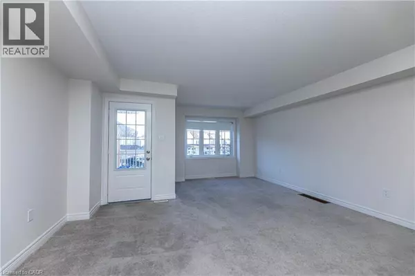 Cambridge, ON N3H0E3,764 LINDEN Drive