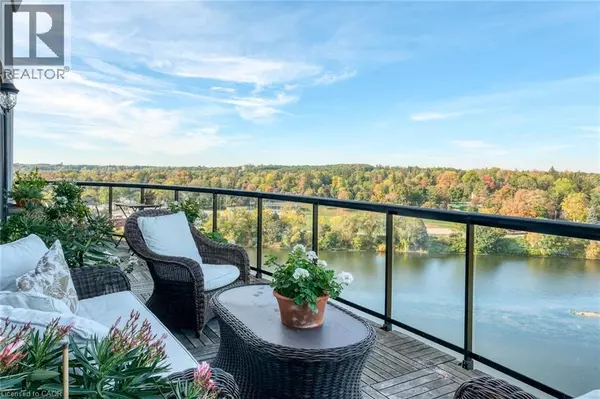 Cambridge, ON N1R3B6,170 WATER ST North #UPH4