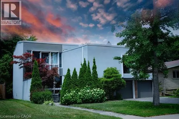 90 WINSTON Avenue, Hamilton, ON L8S2S6