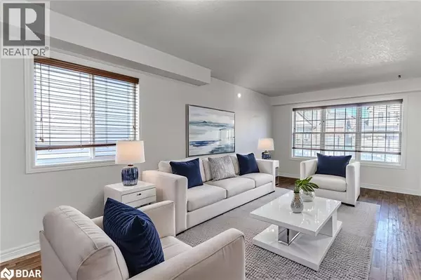 Barrie, ON L4N0Z1,29 BROOKWOOD Drive