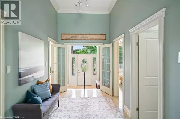 Grimsby, ON L3M3Z2,48 CASABLANCA Boulevard S