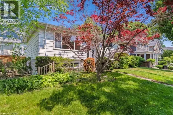 Oakville, ON L6K1L4,49 HEAD Street