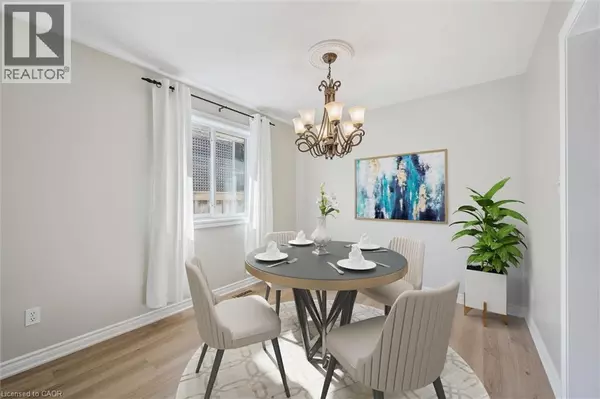 Waterloo, ON N2T2M6,359 WESTVALE Drive