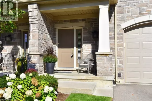 Waterdown, ON L8B1V8,40 HAMILTON ST South #7