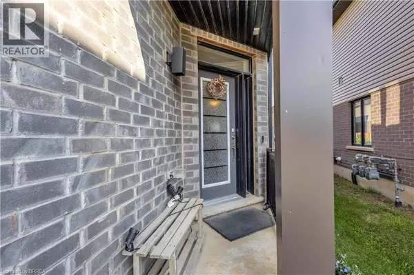 Brantford, ON N3T0T7,29 BELLHOUSE Avenue