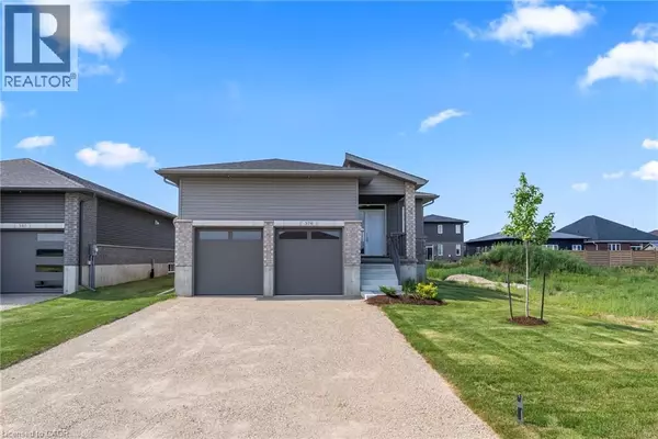 Saugeen Shores, ON N0H2C3,376 HAWTHORNE Street