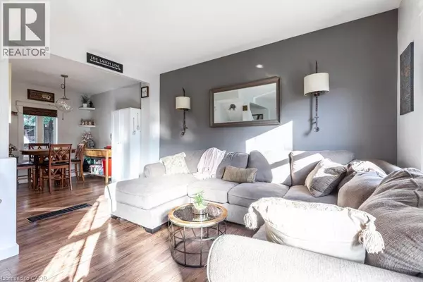 Hamilton, ON L8R1V6,30 SUNSET Avenue