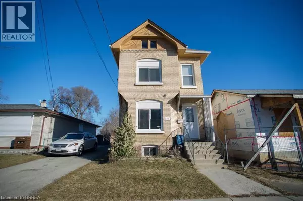 Brantford, ON N3S3X6,282 DARLING Street