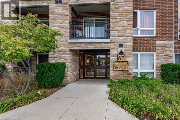 Guelph, ON N1L0L3,67 KINGSBURY SQ #411