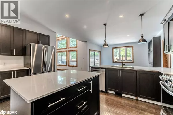 Bancroft, ON K0L1C0,24B BUCK HILL Road