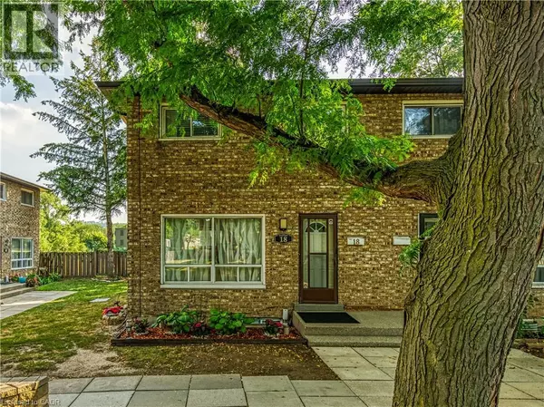 Hamilton, ON L8E1J8,18 RIVERDALE Drive