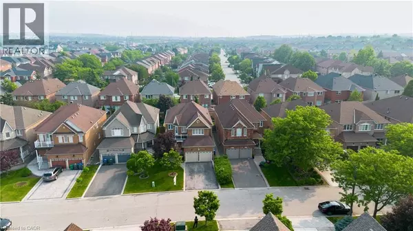 Mississauga, ON L5M6K5,5918 BASSINGER Place