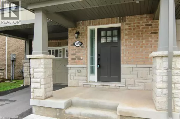 Oakville, ON L6M0Y7,3070 GARDENIA Gate