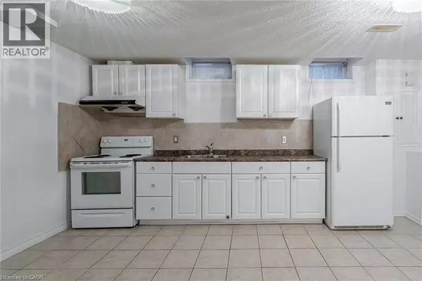 Hamilton, ON L9B2V6,30 RICHVIEW DR #2