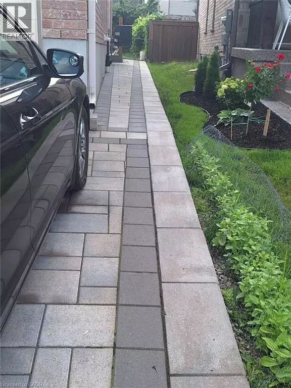 Kitchener, ON N2A0G3,15 SPRING CREEK ST #Basement