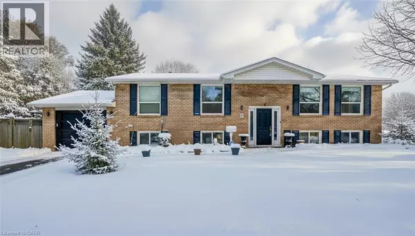 7 FOLKSTONE Crescent, Kitchener, ON N2E2Y9