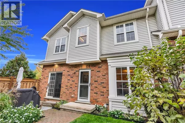 Ancaster, ON L9K1R2,1085 HARROGATE DR #45