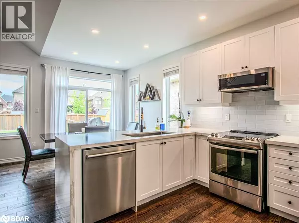 Springwater, ON L9X0S8,22 OLIVER'S MILL ROAD Road