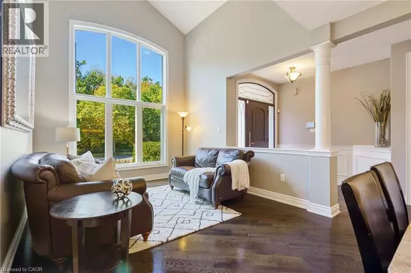 Oakville, ON L6L0A4,317 GREAT LAKES Boulevard