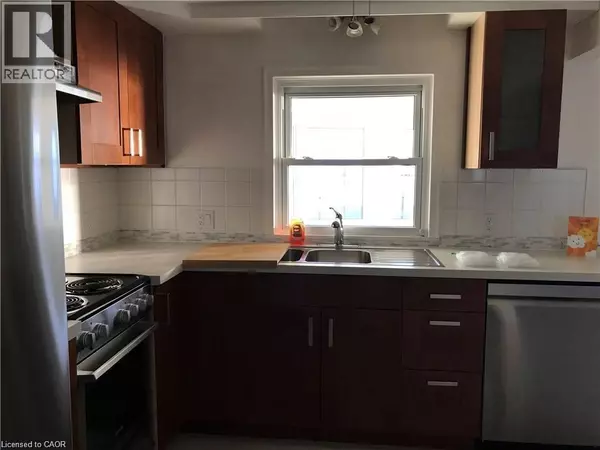 Kitchener, ON N2A1E1,476 PROSPECT AVE #UPPER