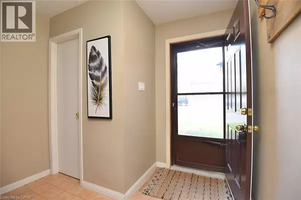 Burlington, ON L7P1L5,1501 ESTER Drive