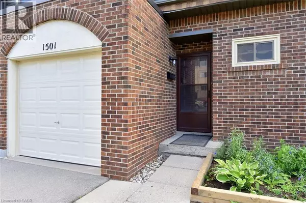Burlington, ON L7P1L5,1501 ESTER Drive