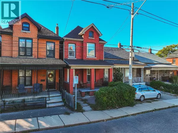 Hamilton, ON L8L4W2,215 MARY Street