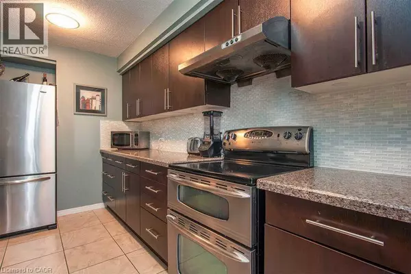 Waterloo, ON N2J4L6,375 KING ST North #903