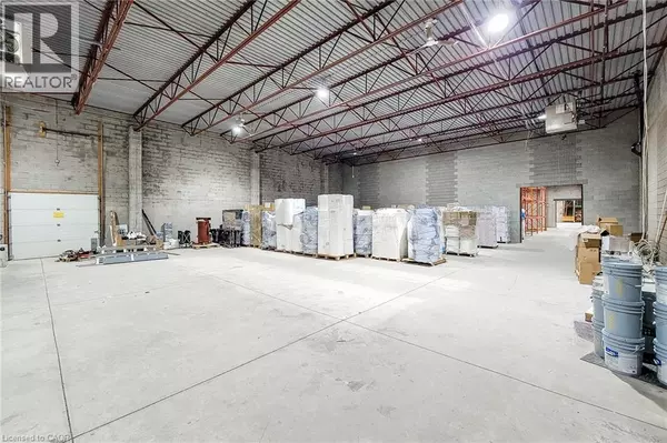 Burlington, ON L7L4X9,1070 HERITAGE RD #1