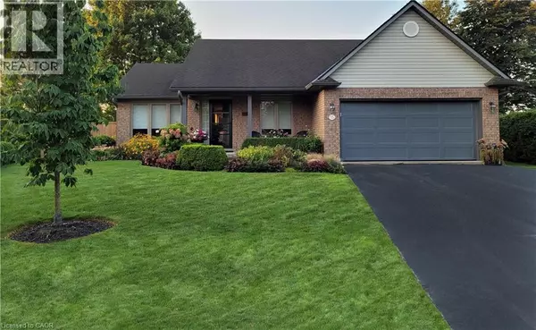 Port Dover, ON N0A1N7,15 BAYSHORE Court