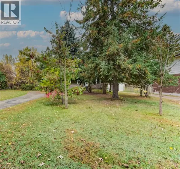 Cambridge, ON N1R1L4,341 CLYDE Road