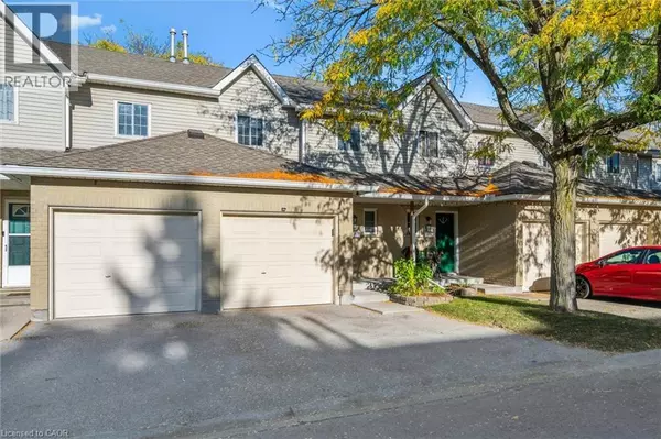 Kitchener, ON N2A3Y9,10 HOLBORN CT #22