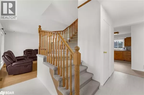 Angus, ON L0M1B0,190 CENTRE Street