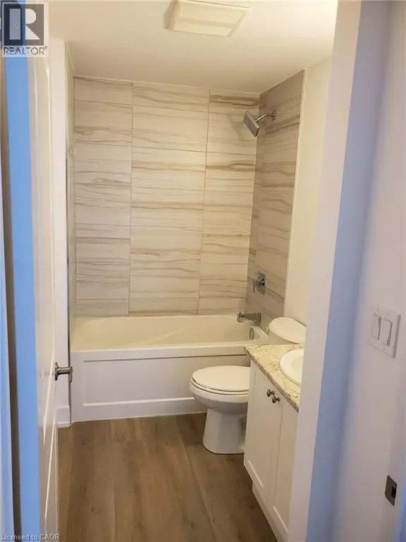 Waterdown, ON L8B2A6,470 DUNDAS ST East #601