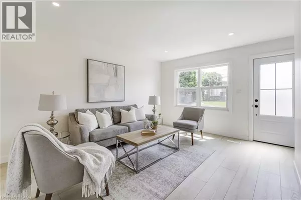 Hamilton, ON L9C3C4,82 WEST 1ST Street