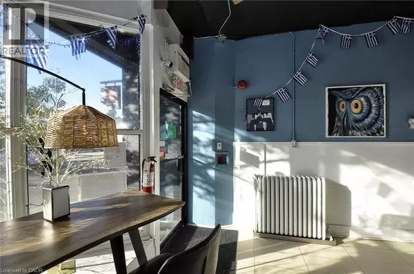 Cambridge, ON N1R3B3,43 WATER Street N