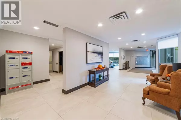 Burlington, ON L7L5V7,5080 PINEDALE AVE #509