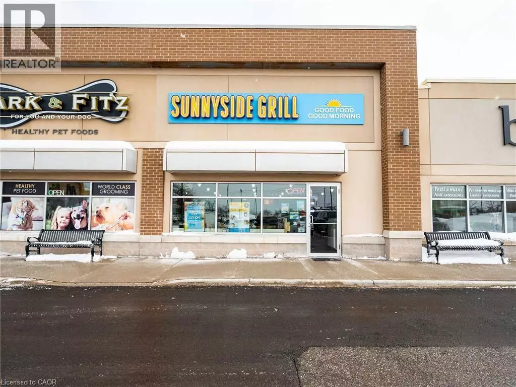 Oakville, ON L6H7E4,2501 PRINCE MICHAEL DR #D3