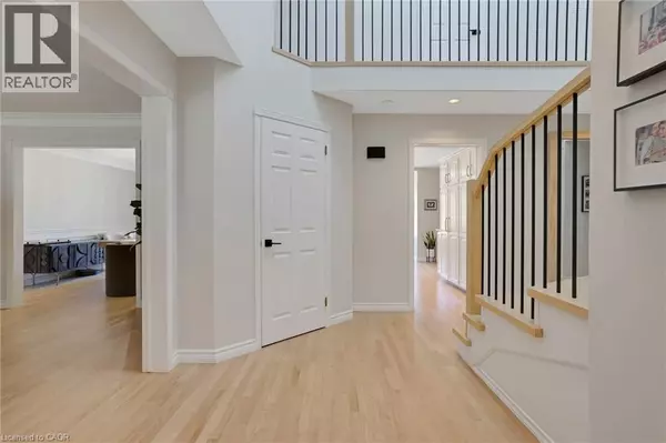 Waterloo, ON N2T2H3,328 WYECROFT Boulevard