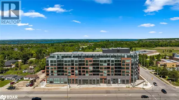 681 YONGE ST #502, Barrie, ON L4N4E8