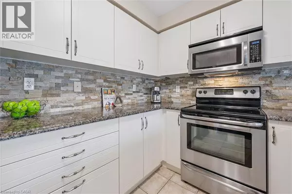 Woolwich, ON N0B1M0,90 STARLIGHT Avenue