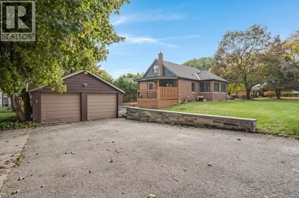 43 DUDHOPE Avenue, Cambridge, ON N1R4T4