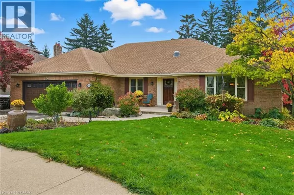 11 MAYS Crescent, Waterdown, ON L0R2H4