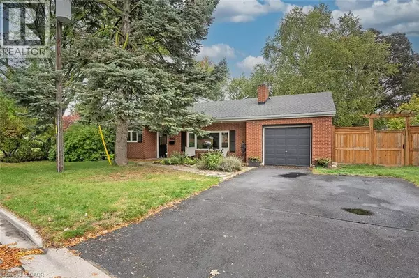 Burlington, ON L7R1P8,2061 HALTON Place