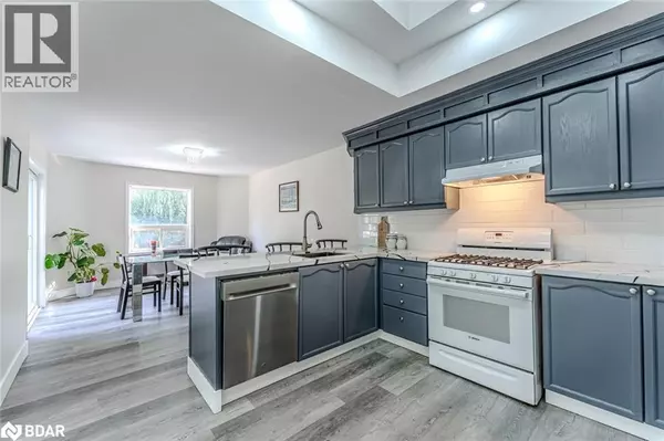 Wasaga Beach, ON L9Z1B7,29 SILVER BIRCH Avenue