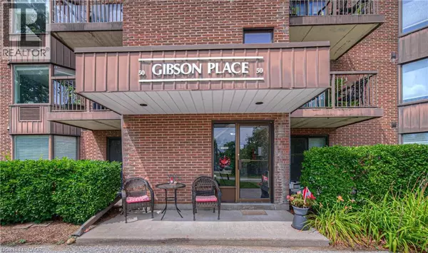 Ayr, ON N0B1E0,50 GIBSON ST #301