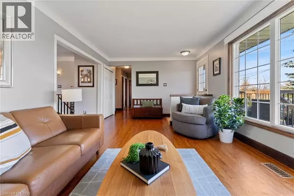 Hamilton, ON L0R1W0,5187 WHITE CHURCH Road E