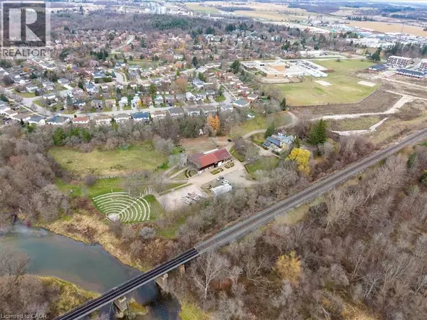 Ayr, ON N0B1E0,180B NITH RIVER Way